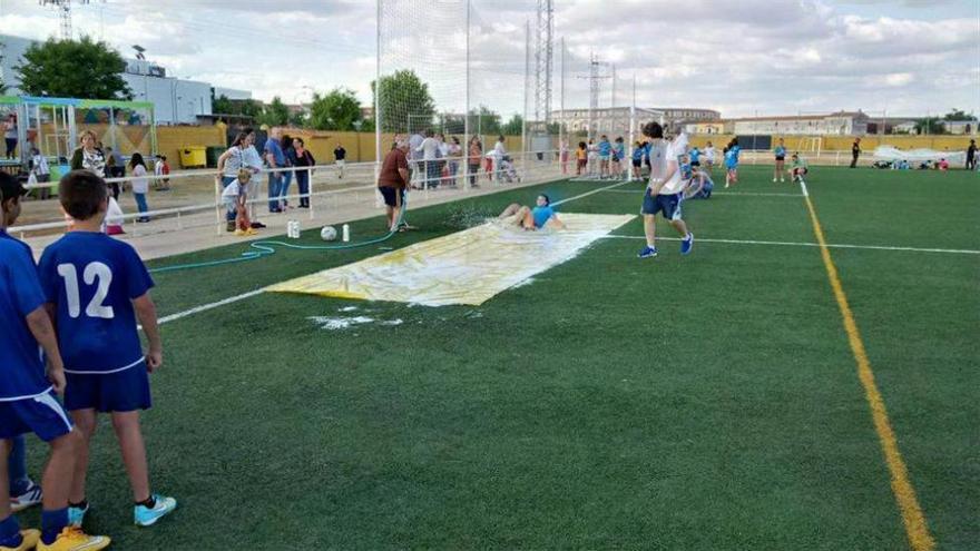 Cáceres oferta 2.040 plazas en 26 modalidades deportivas para el curso 2017/2018