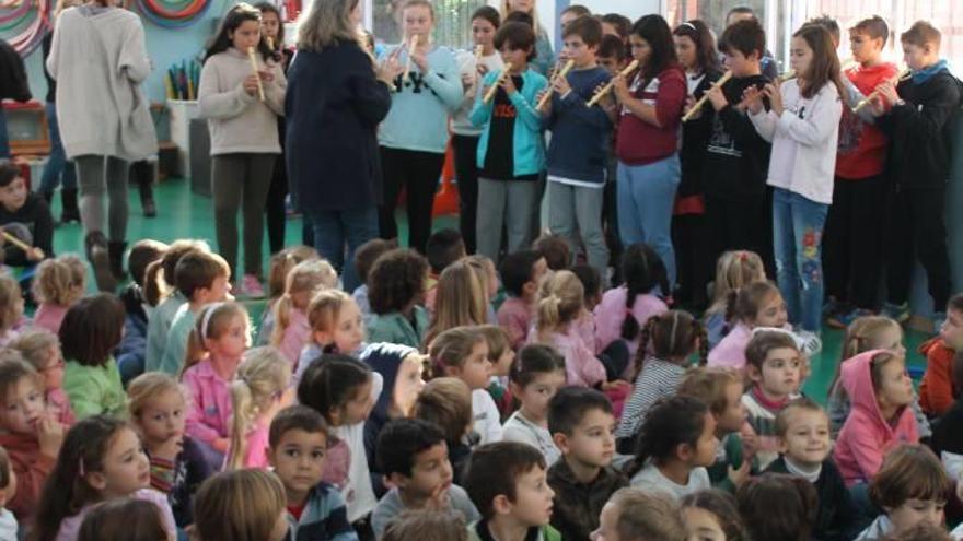 La festa de Santa Cecília, a les escoles