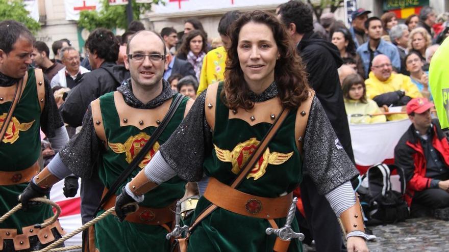 La odisea de las mujeres festeras en Alcoy