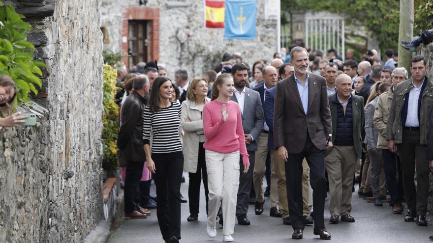 Cadavedo recibe el Pueblo Ejemplar en una accidentada jornada que empezó con la ausencia de Sofía y terminó con el abandono de Leonor por una gastroenteritis