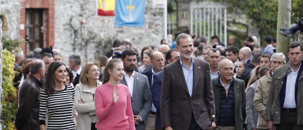 Vídeo: Así fue la visita de la Familia Real a Cadavedo