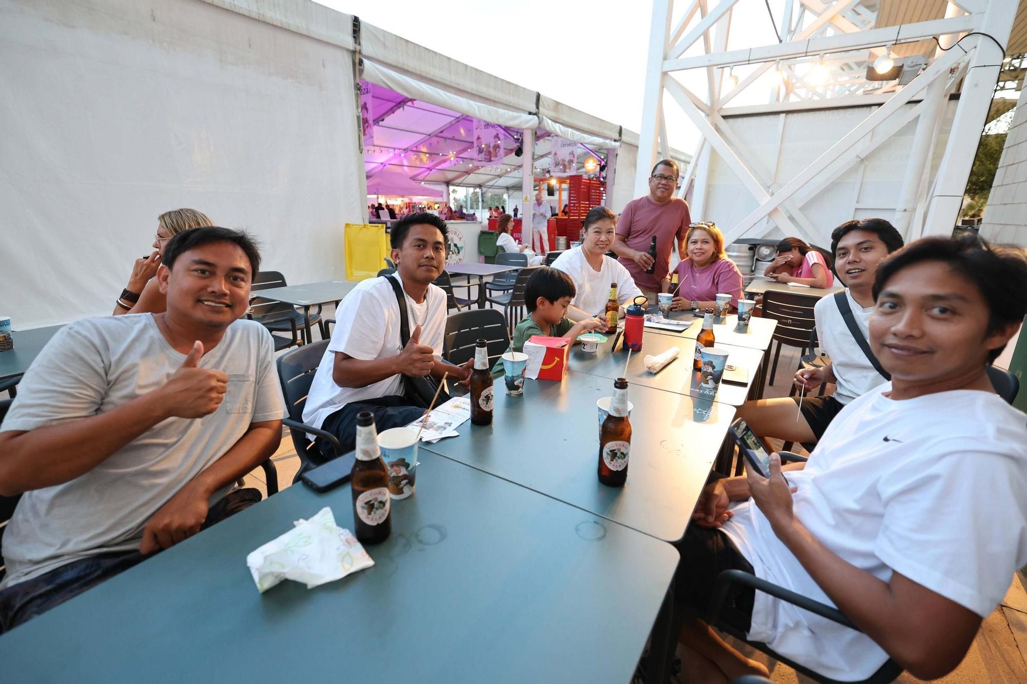 Mira todas las fotos de la Feria de la Cerveza en Ibiza