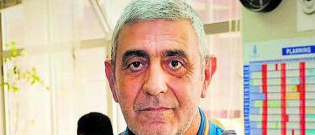 César Fernández, en la Jefatura Superior de Policía de Canarias. | |