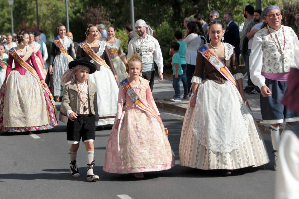 Homenaje a la Senyera de la agrupación de Fallas del Marítim