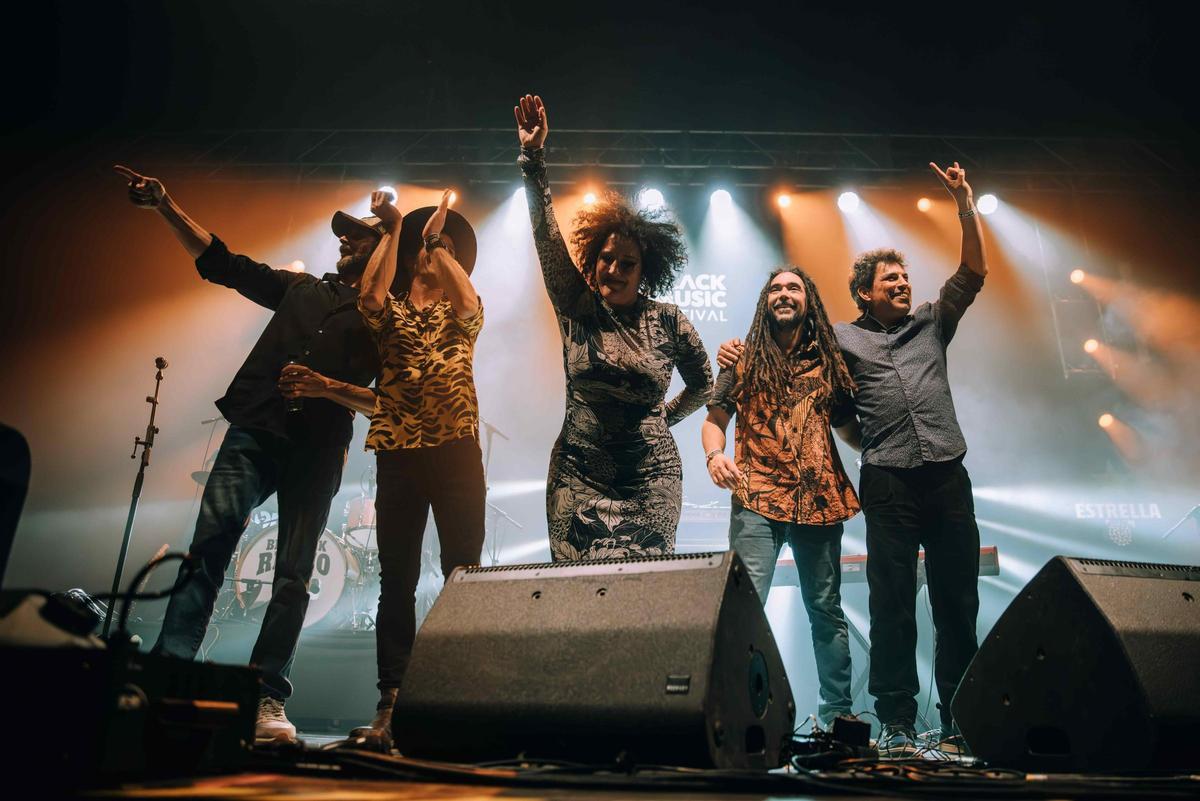 Les fotos dels concerts de Vincen García i BigBlack Rhino al Black Music Festival