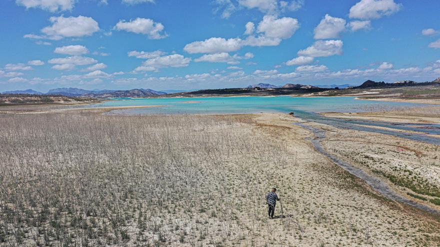 Las lluvias del fin de semana causan un impacto mínimo en las reservas hídricas de la provincia de Alicante