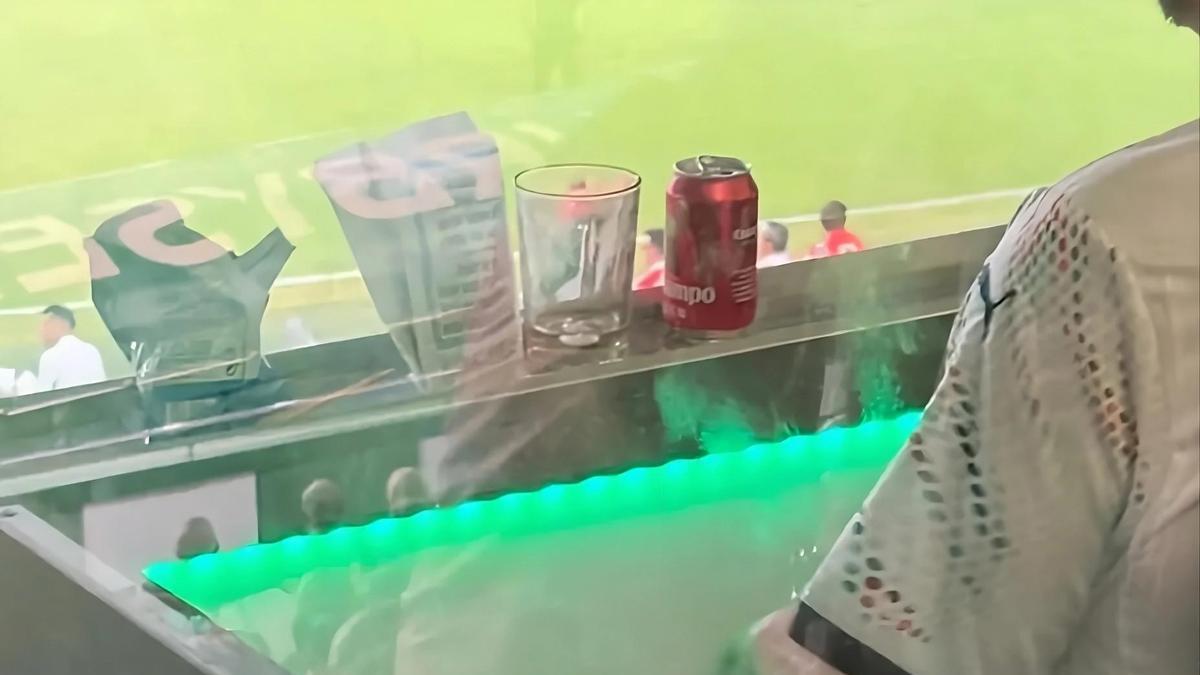 La Policía Nacional investiga el consumo de alcohol en los palcos del Arcángel durante partidos del Córdoba CF