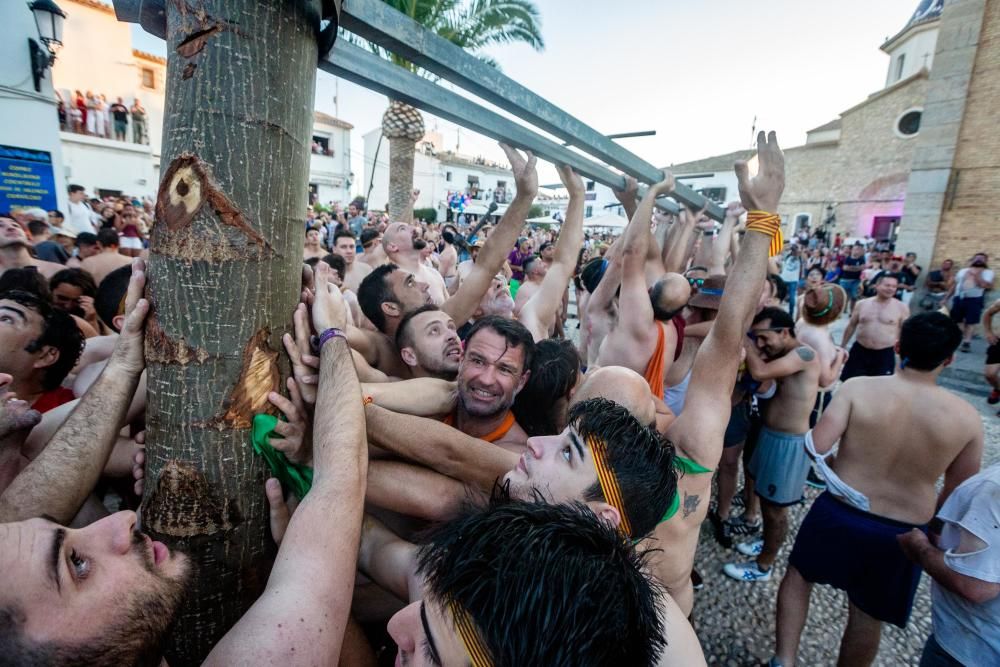 Altea cumple con la tradición de «l'Arbret»