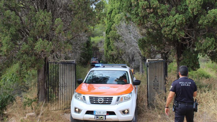 Controlado el incendio forestal declarado en la partida Rafal de Xàbia, junto al linde del parque de Montgó