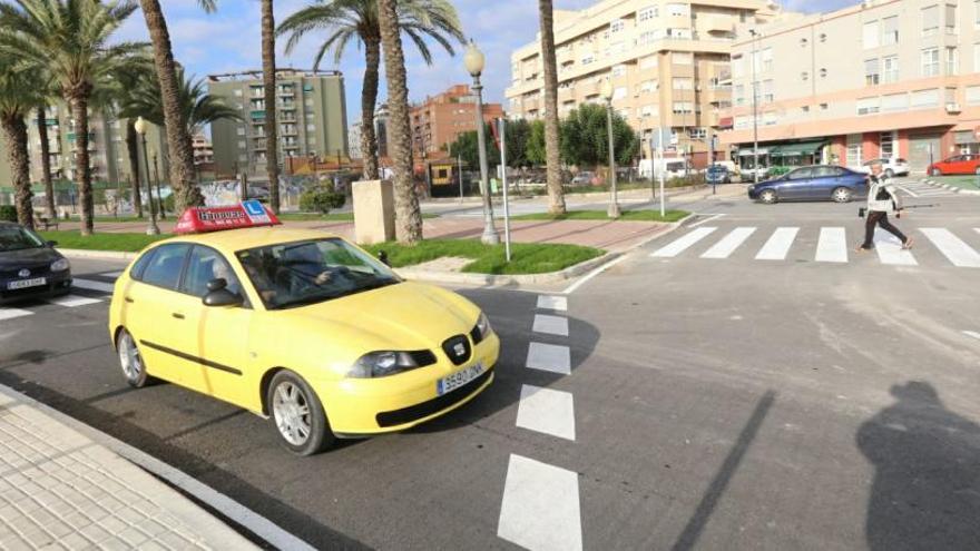 La avenida Marqués de Molins, completamente reabierta al tráfico esta mañana