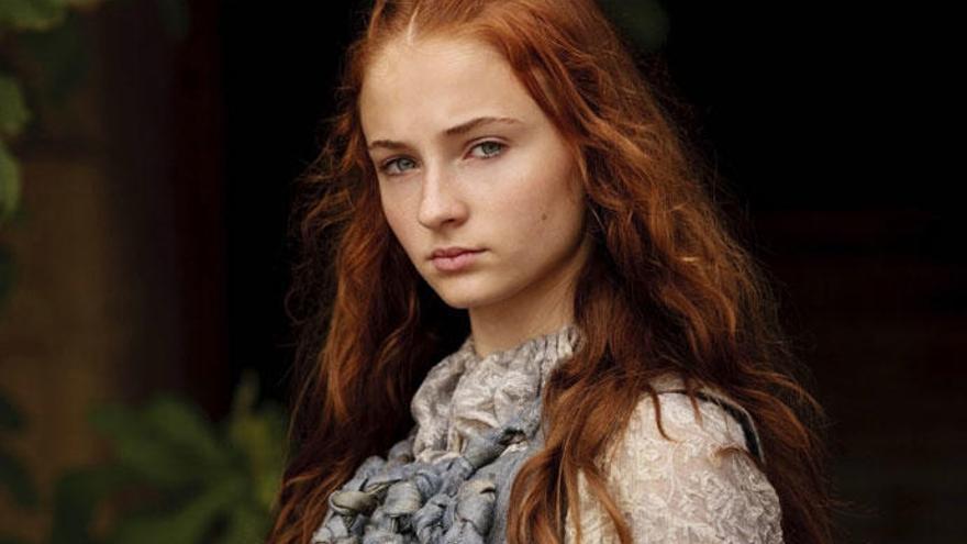 Sophie Turner interpreta a Sansa Stark desde los 15 años