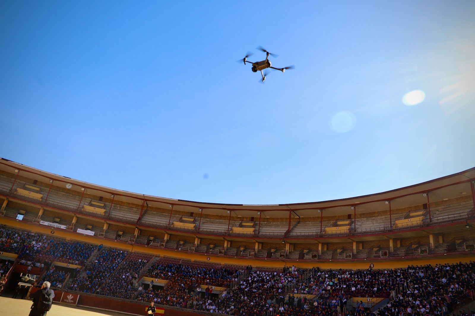 La Policía Nacional de Córdoba organiza una exhibición de medios policiales para las nuevas generaciones