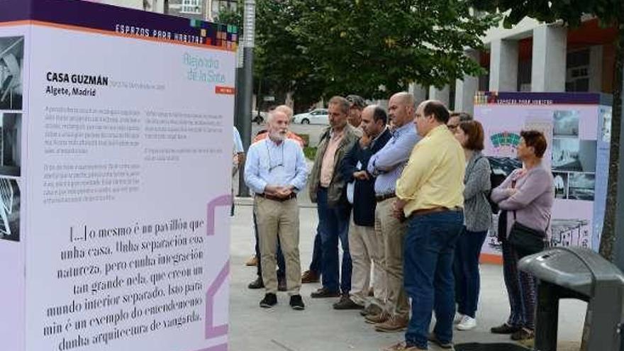 Un momento de la inauguración de la muestra. // Gonzalo Núñez