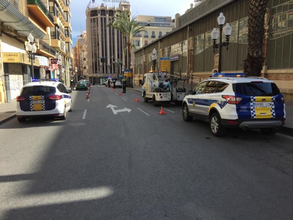 La Policía Local en Alicante sigue realizando controles e intervenciones.