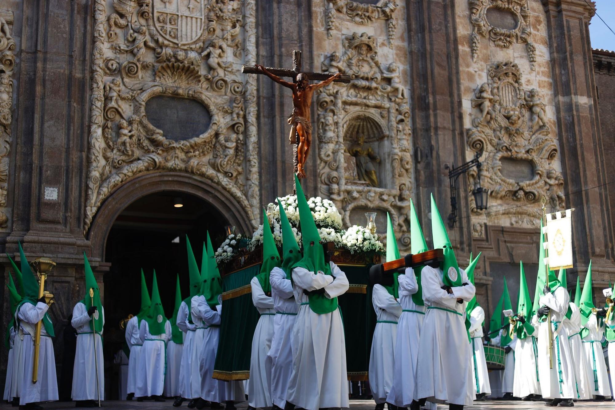 En imágenes | Procesiones del Viernes Santo en Zaragoza