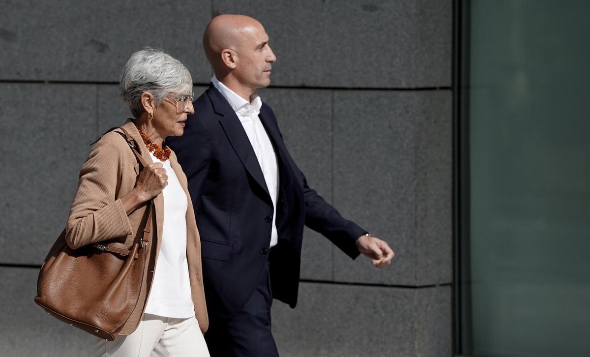 Llegada de Luis Rubiales a la Audiencia Nacional. Llegada de Luis Rubiales a la Audiencia Nacional.