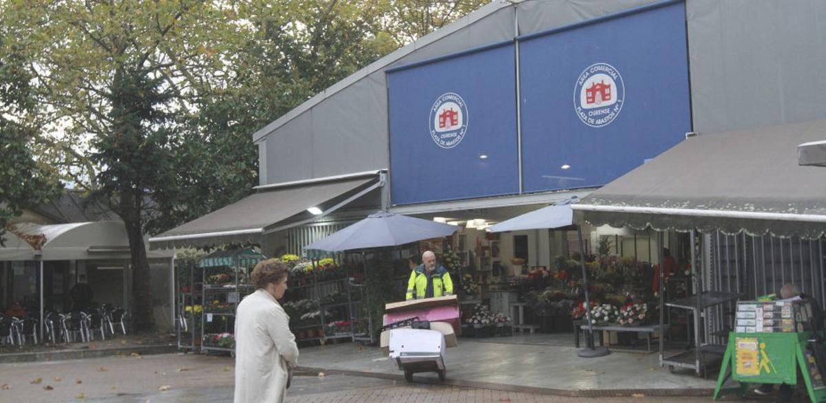Mercado provisional  de As Burgas ubicado en la Alameda. | IÑAKI OSORIO
