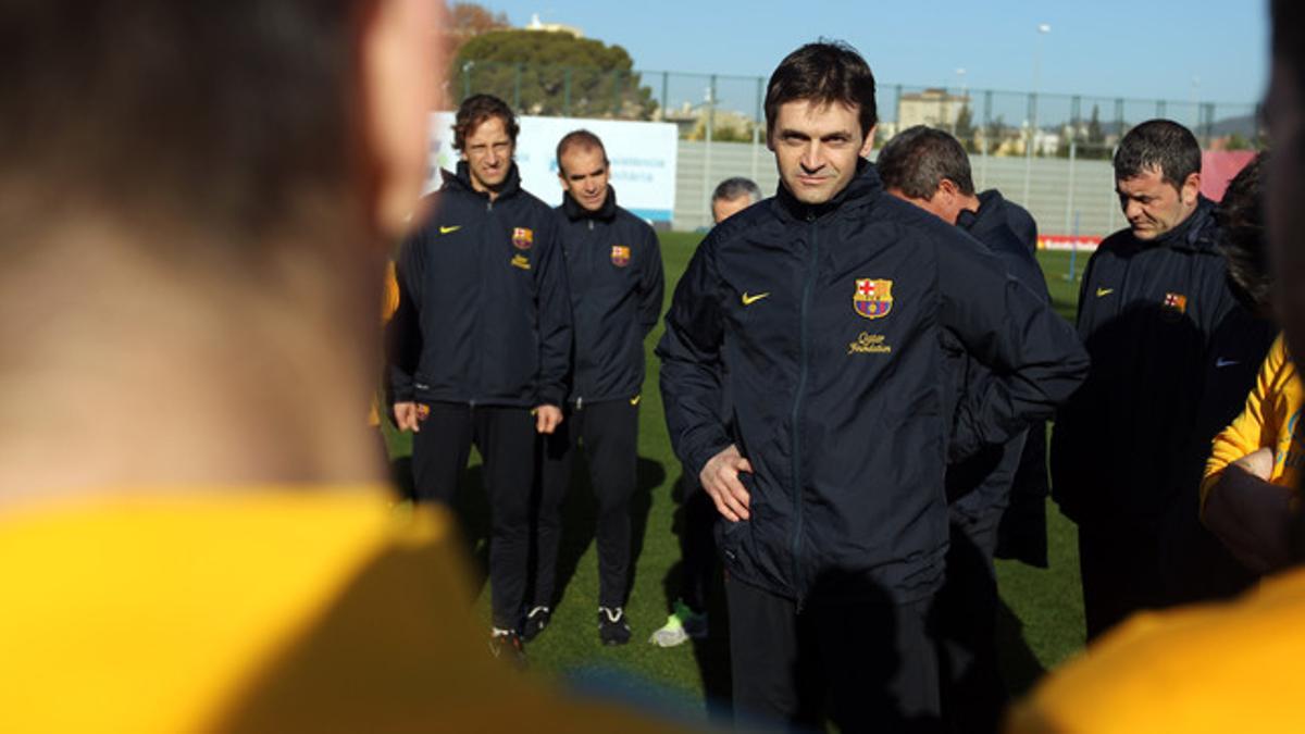 Tito Vilanova, en el entrenamiento del Barça, ayer.