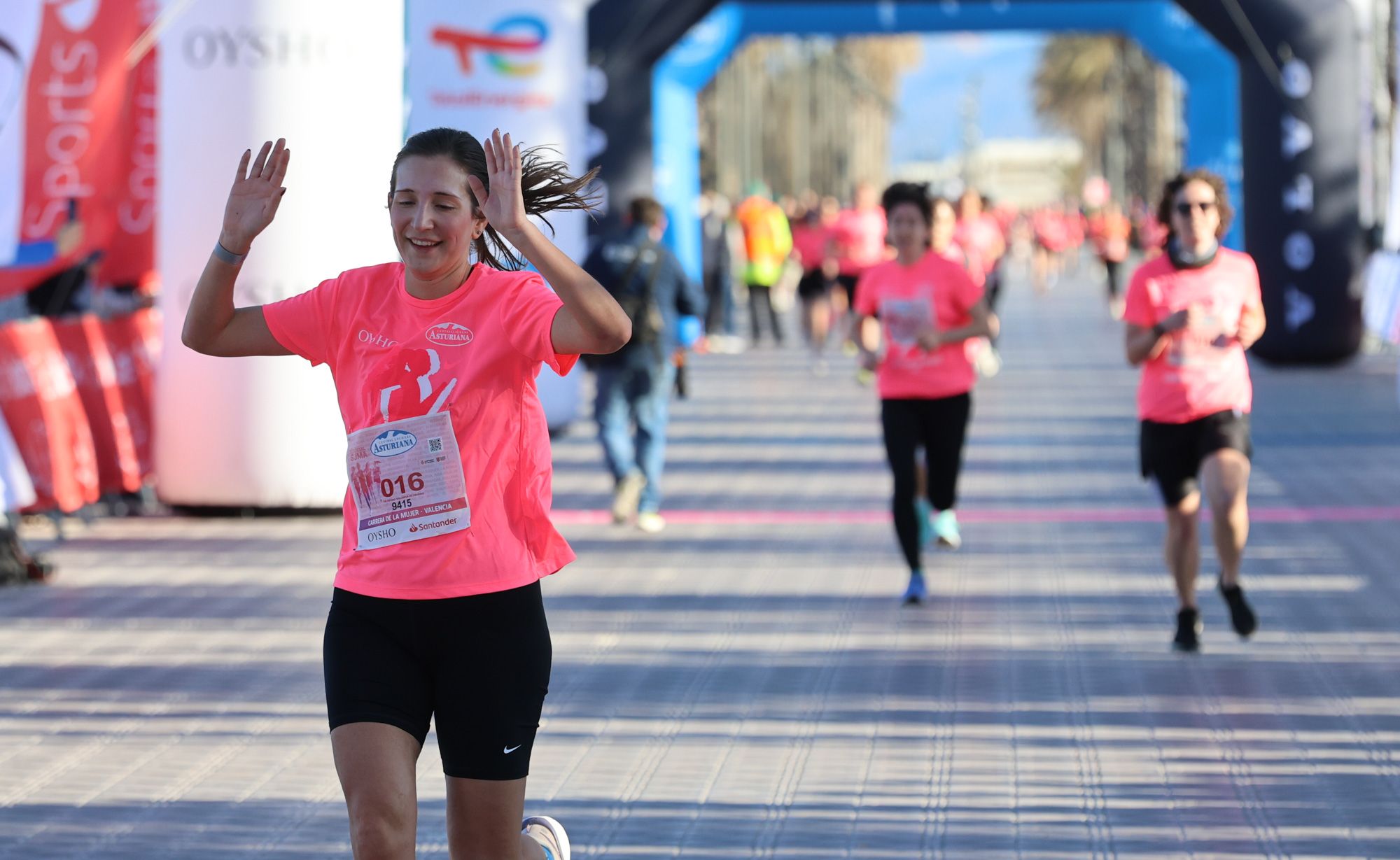 Carrera de la Mujer 2025: Las mejores imágenes del evento