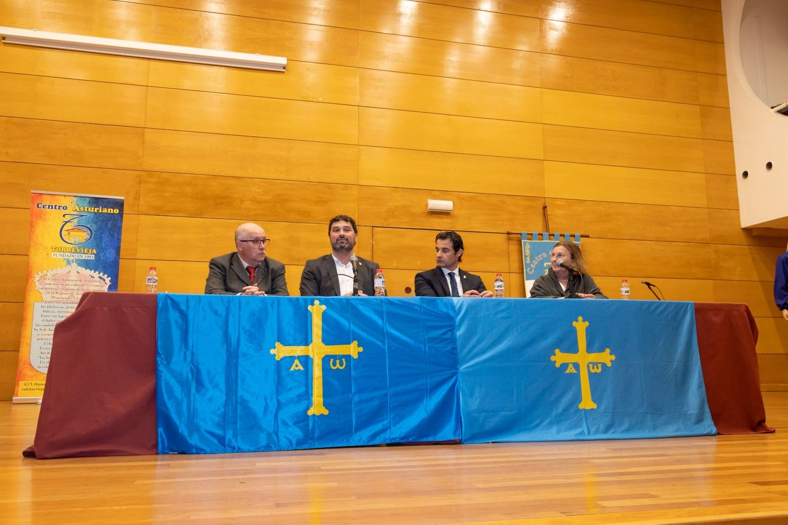 EN IMÁGENES: Así fue la fiesta de Santa Bárbara en el Centro Asturiano de Torrevieja