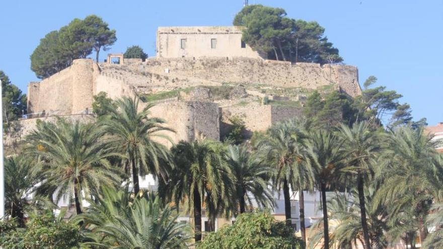 El castillo y la medina, un viaje a la Dénia islàmica de entre los siglos XI y XIII