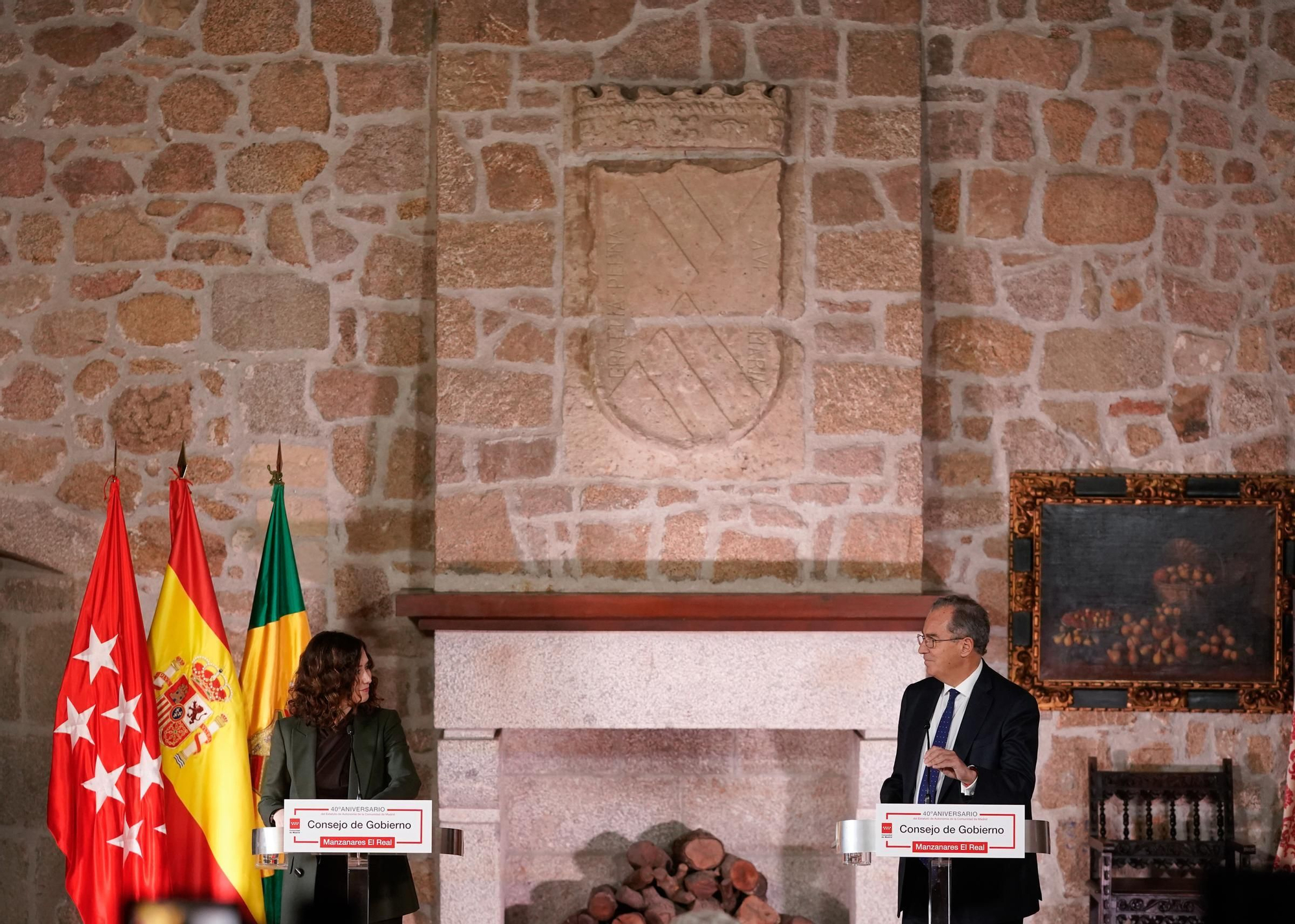 DÍAZ AYUSO PRESIDE LA REUNIÓN DEL CONSEJO DE GOBIERNO EN MANZANARES
EL REAL, EN EL 40o ANIVERSARIO DE LA APROBACIÓN DEL ESTATUTO DE
AUTONOMÍA DE LA COMUNIDAD DE MADRID