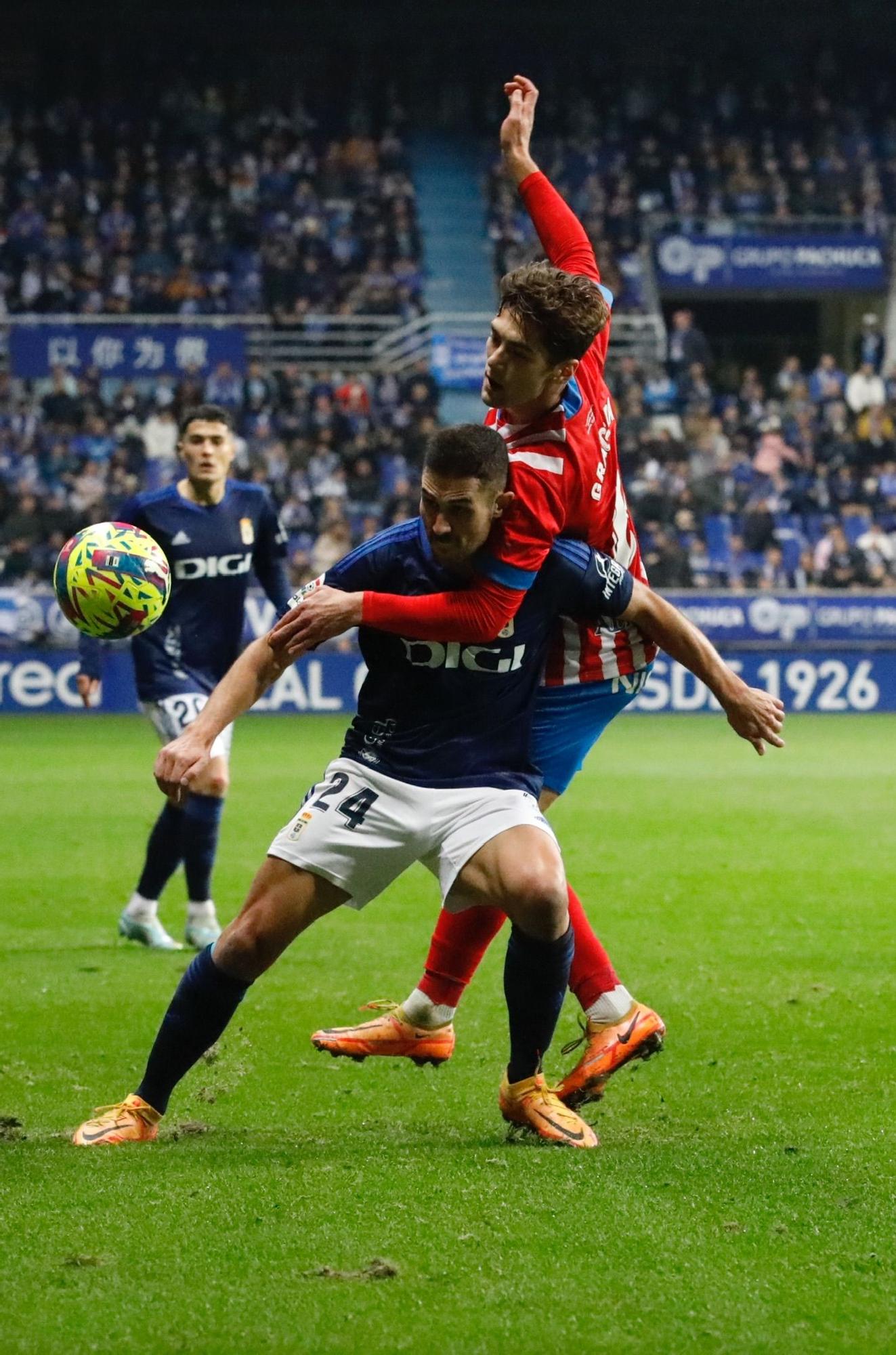 En imágenes: así se vivió el derbi en el Tartiere