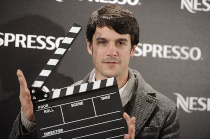 Alejo Sauras ha sabido reinventarse tras cada papelo y no ha dejado nunca de demostrar su versatilidad.