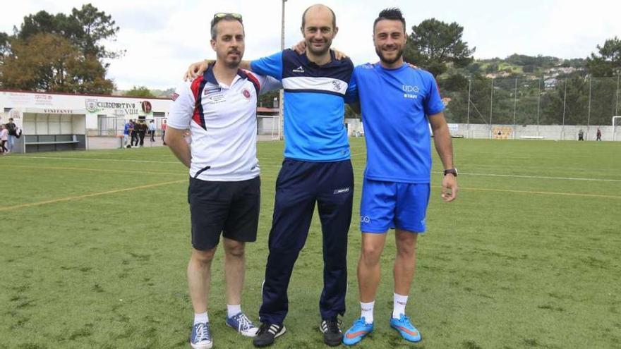 Rafa de la Torre, Rubén García y Jacobo Porto, cuerpo técnico de la UD Ourense. // Jesús Regal