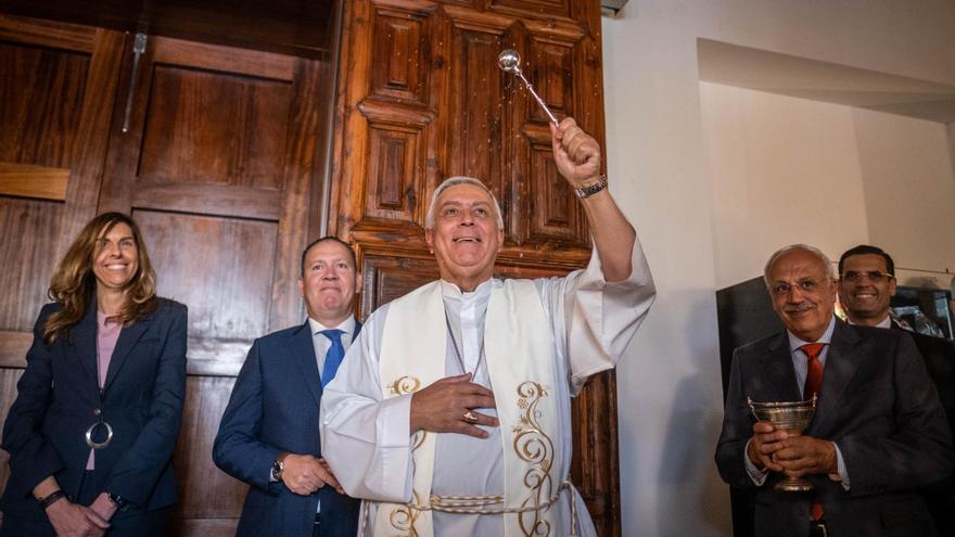 Presentación del velatorio de la plaza del Cristo de La Laguna