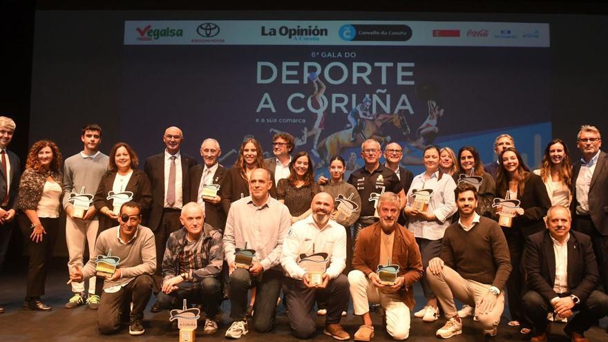 Galardonados y distinguidos en la sexta edición de la Gala do Deporte da Coruña e a súa Comarca, en 2024.