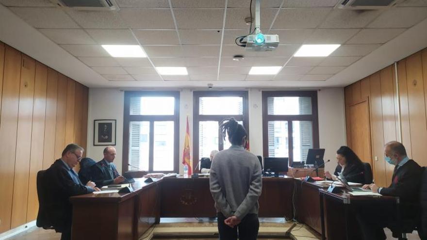 Condenada en Mallorca a un año de cárcel por espiar el ordenador de su novia