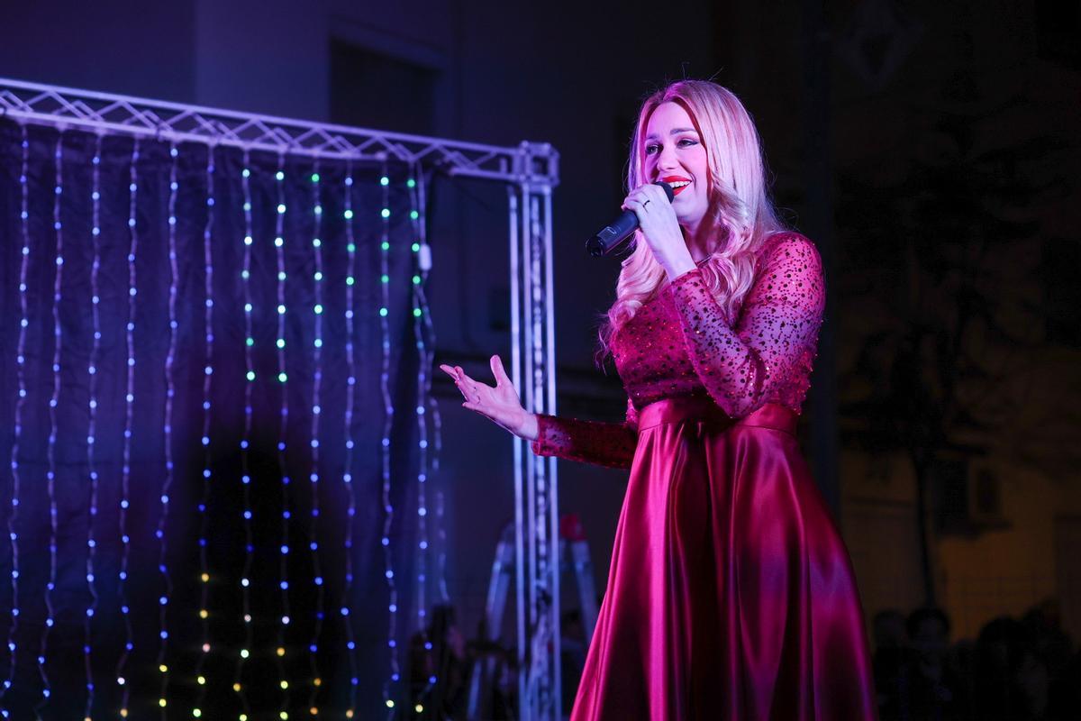 Malvarrosa celebra su tercer premio con la inauguración de sus luces