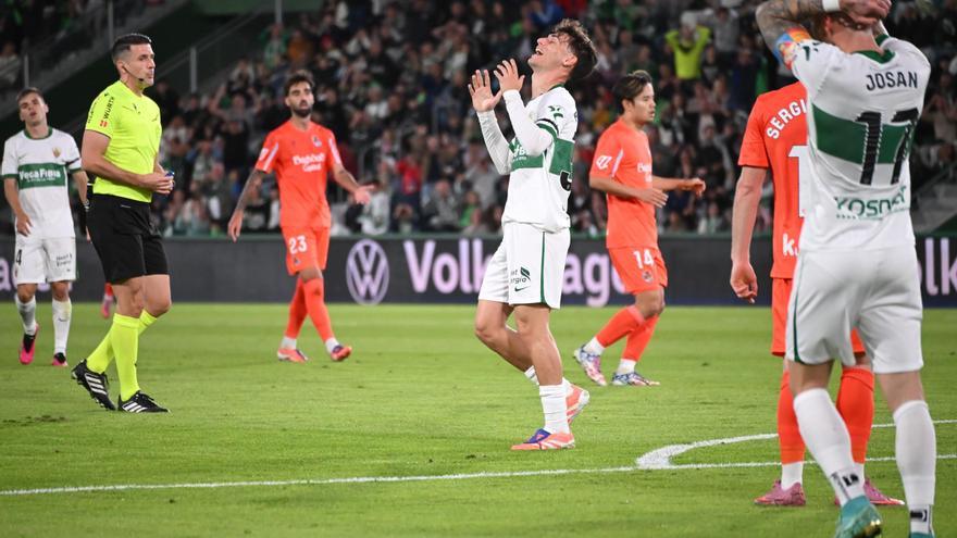 El serio aviso del Elche sobre las entradas para el partido contra el Real Madrid: “El club perseguirá activamente cualquier intento de…”