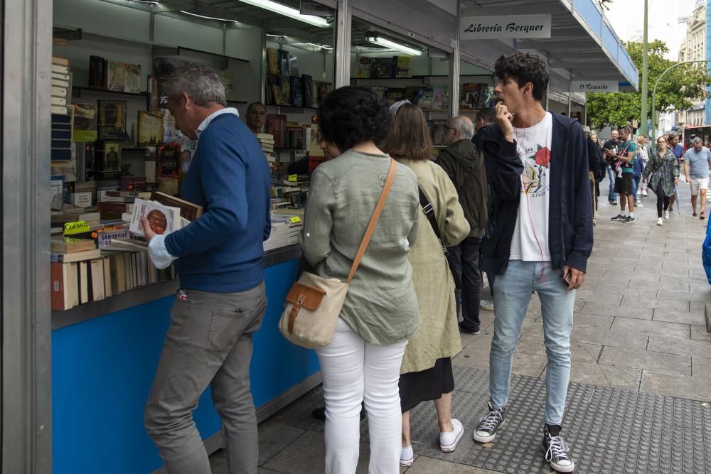 Arranca la feria del libro antiguo en los jardines de Méndez Núñez