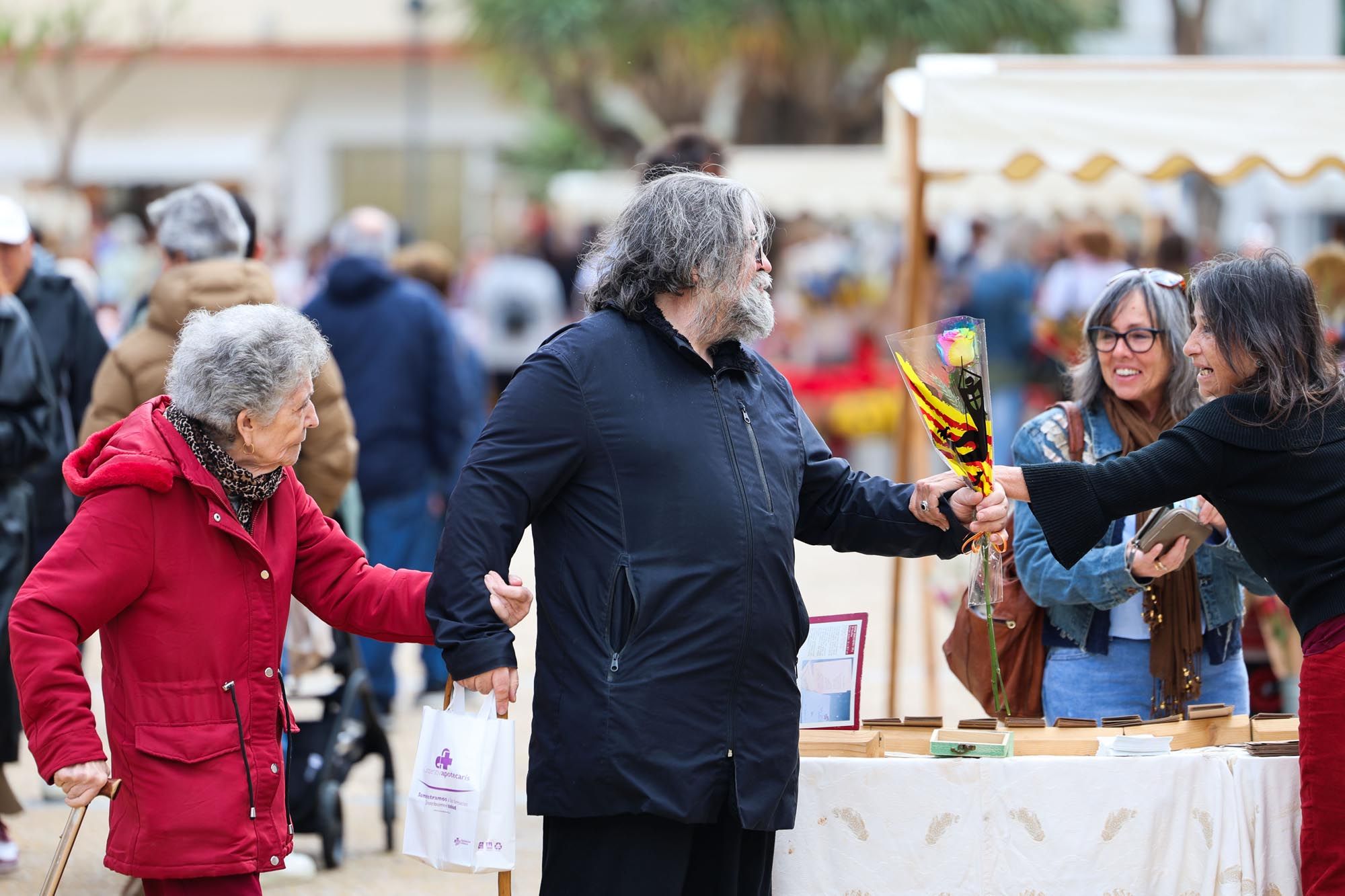 Todas las imagenes de Sant Jordi en Ibiza