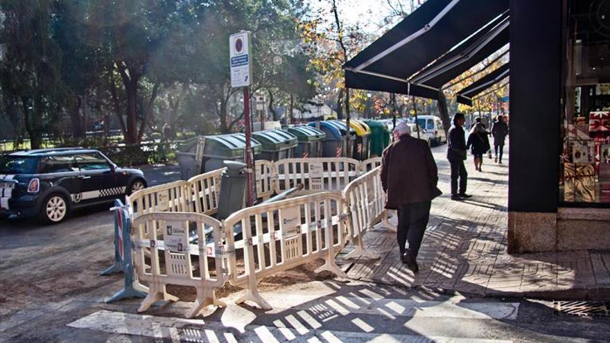 Dos averías de agua en un día en avenida de España y en Virgen de la Montaña