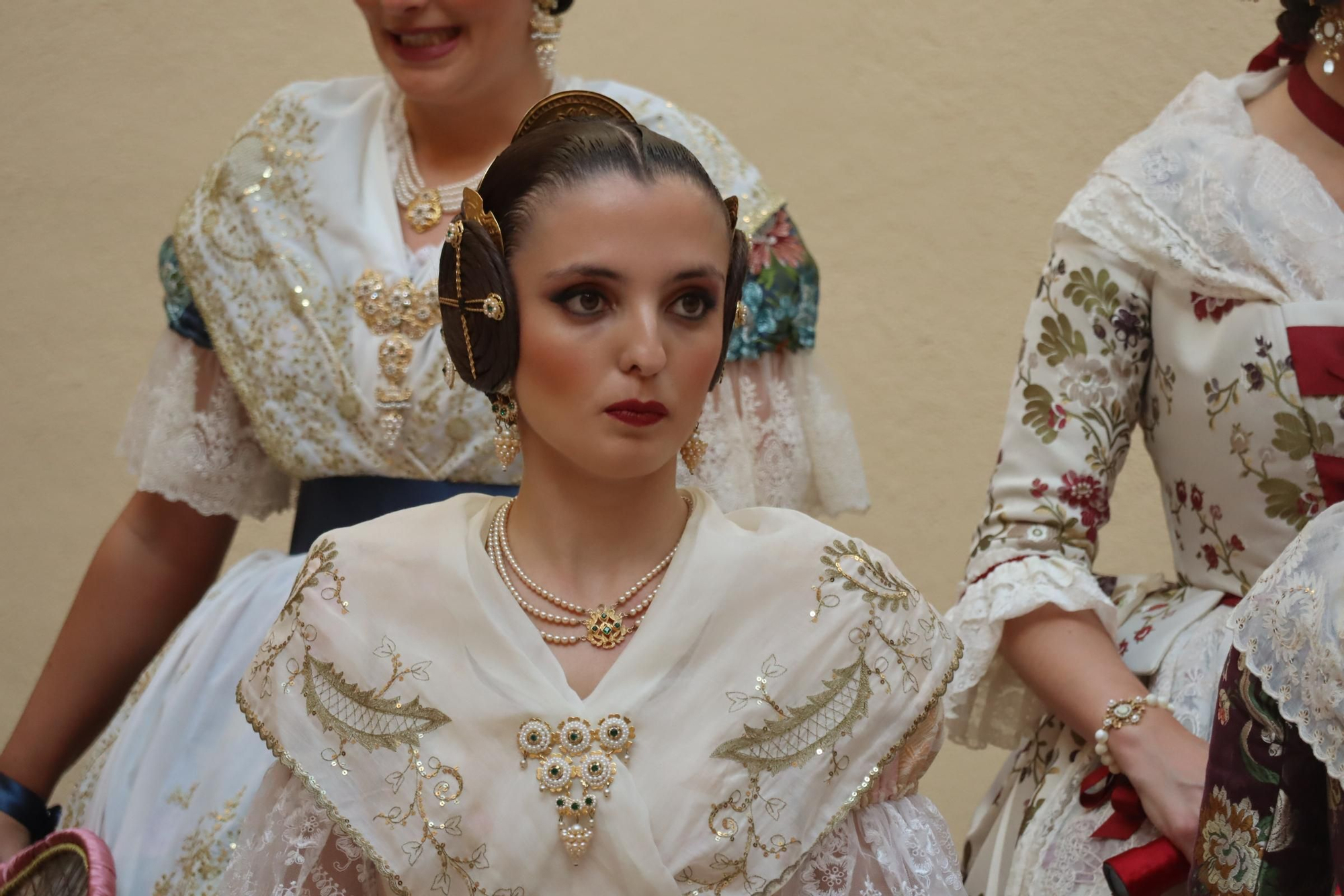 Las candidatas a Fallera Mayor de València 2026 se estrenan en la Batalla de Flores