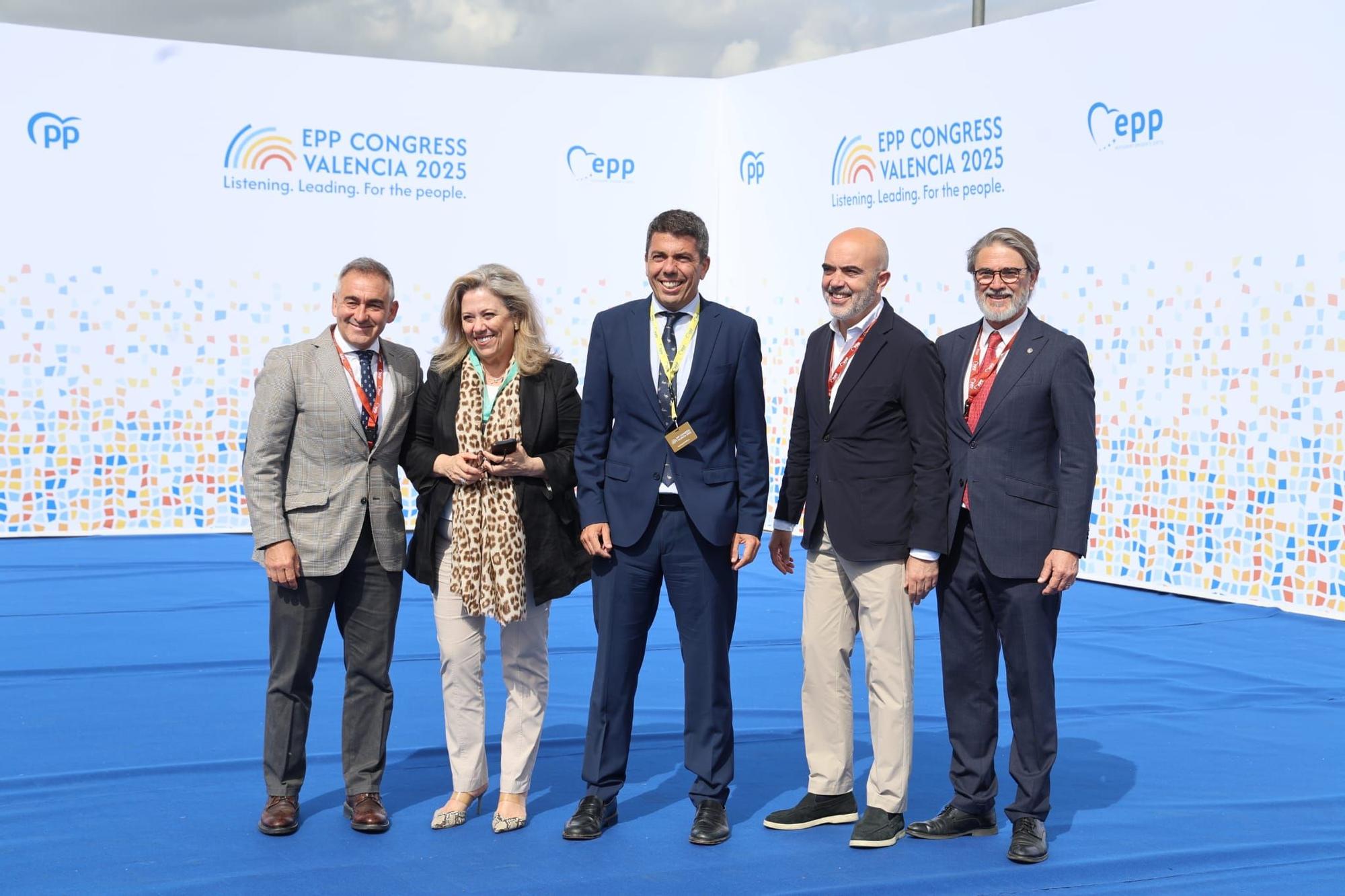 Todas las fotos de la segunda jornada del congreso del PP europeo en València