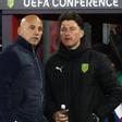 LONDON (United Kingdom), 12/03/2026.- AEK Larnaca head coach Javier Rozada (L) during the UEFA Conference League Round of 16 1st leg match between Crystal Palace and AEK Larnaca at Selhurst Park in London, Britain, 12 March 2026. (Reino Unido, Londres) EFE/EPA/ANDY RAIN