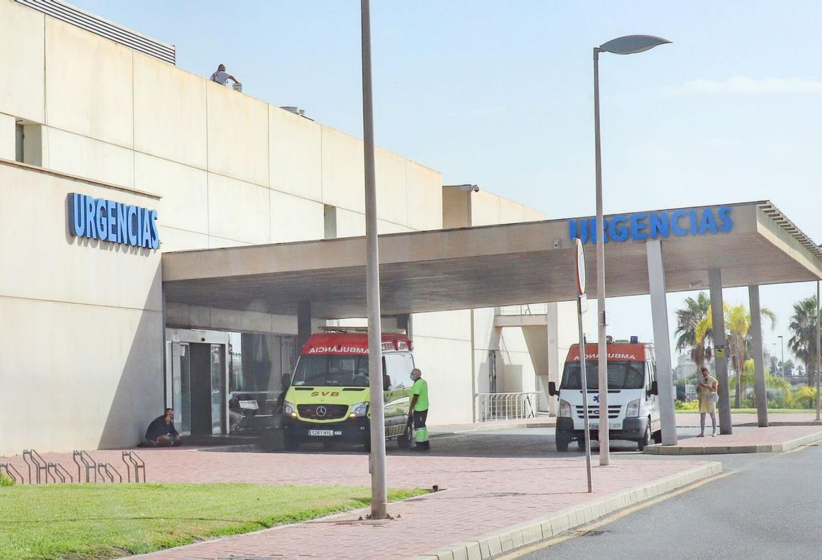 Acceso al servicio de Urgencias del Hospital Universitario de Torrevieja