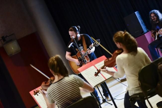 Ensayo de RED Beard con orquesta de cuerda en el ...