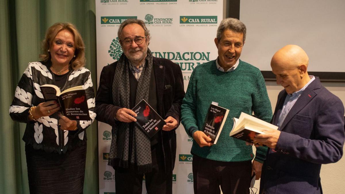 Desde la izquierda, Carmen Ferreras, Luis Miguel de Dios, Celedonio Pérez y Evaristo Lobato.