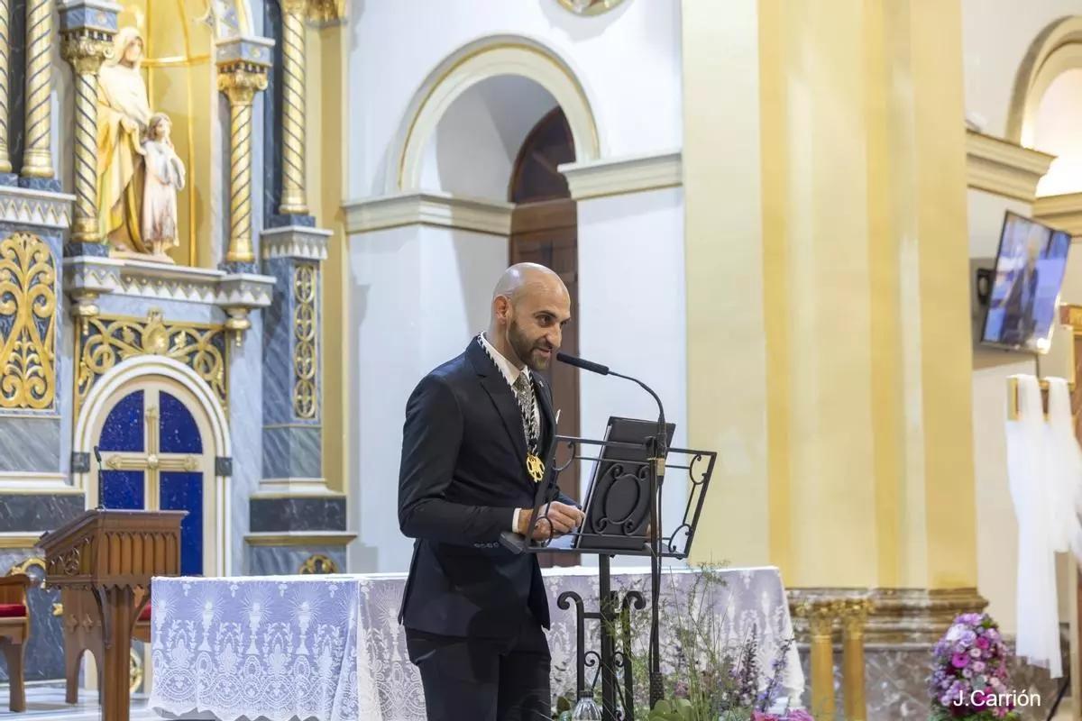 El presidente de la Junta Mayor de Cofradías, Francisco Montesinos, durante el acto del pregón