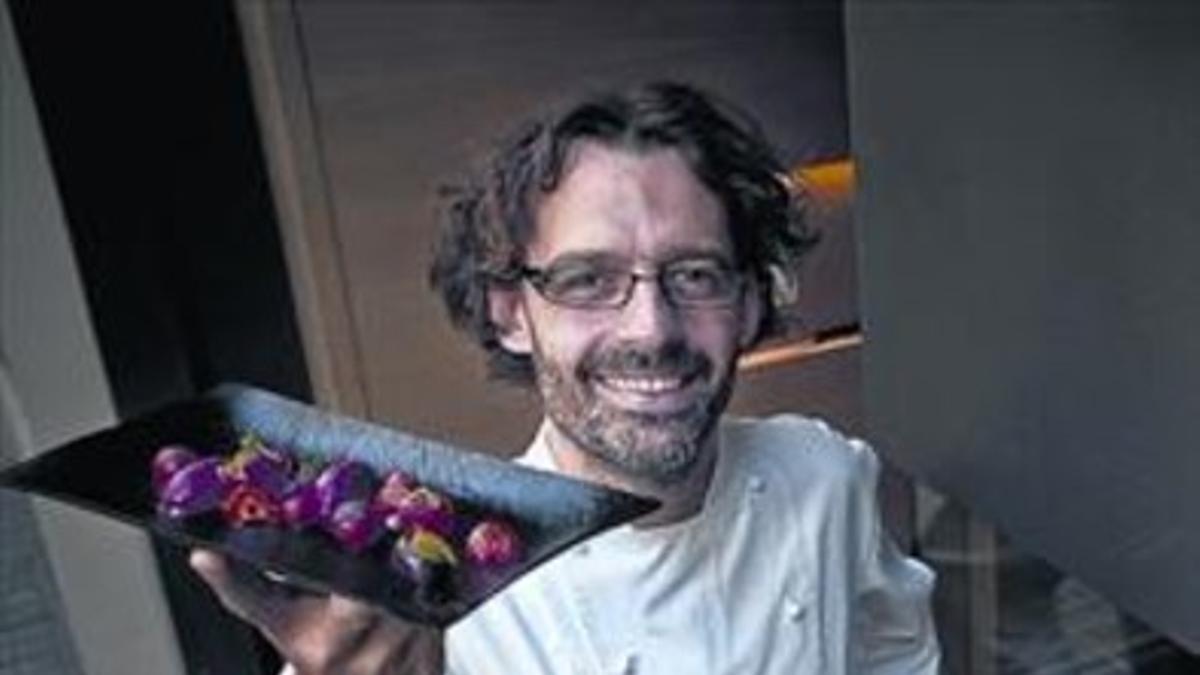 El chef Oriol Ivern, en el restaurante Hisop, de Barcelona.
