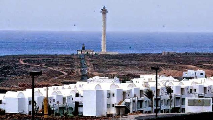 Yaiza cede suelo para vivienda pública y ampliar el Centro de Salud de Playa Blanca