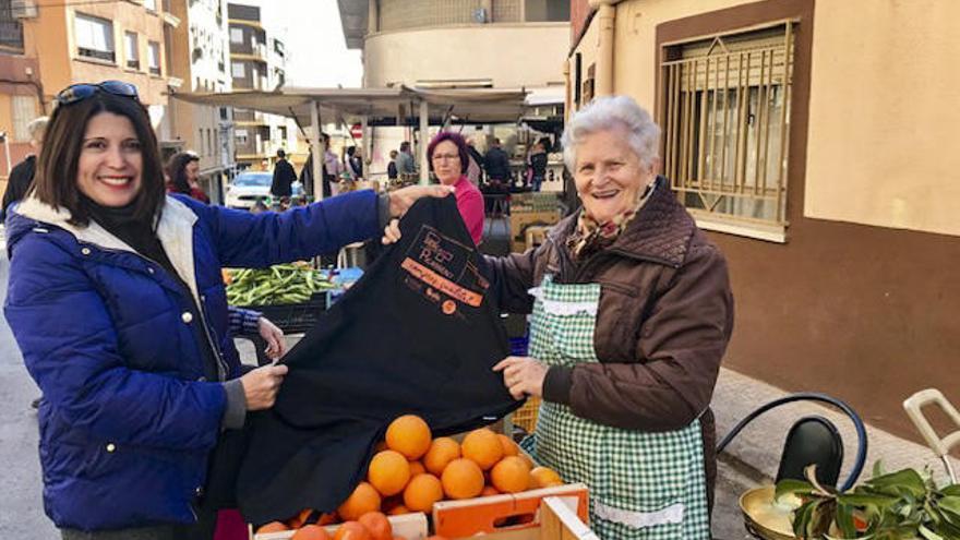 Nueva imagen para las paradas del mercado ambulante de Picassent