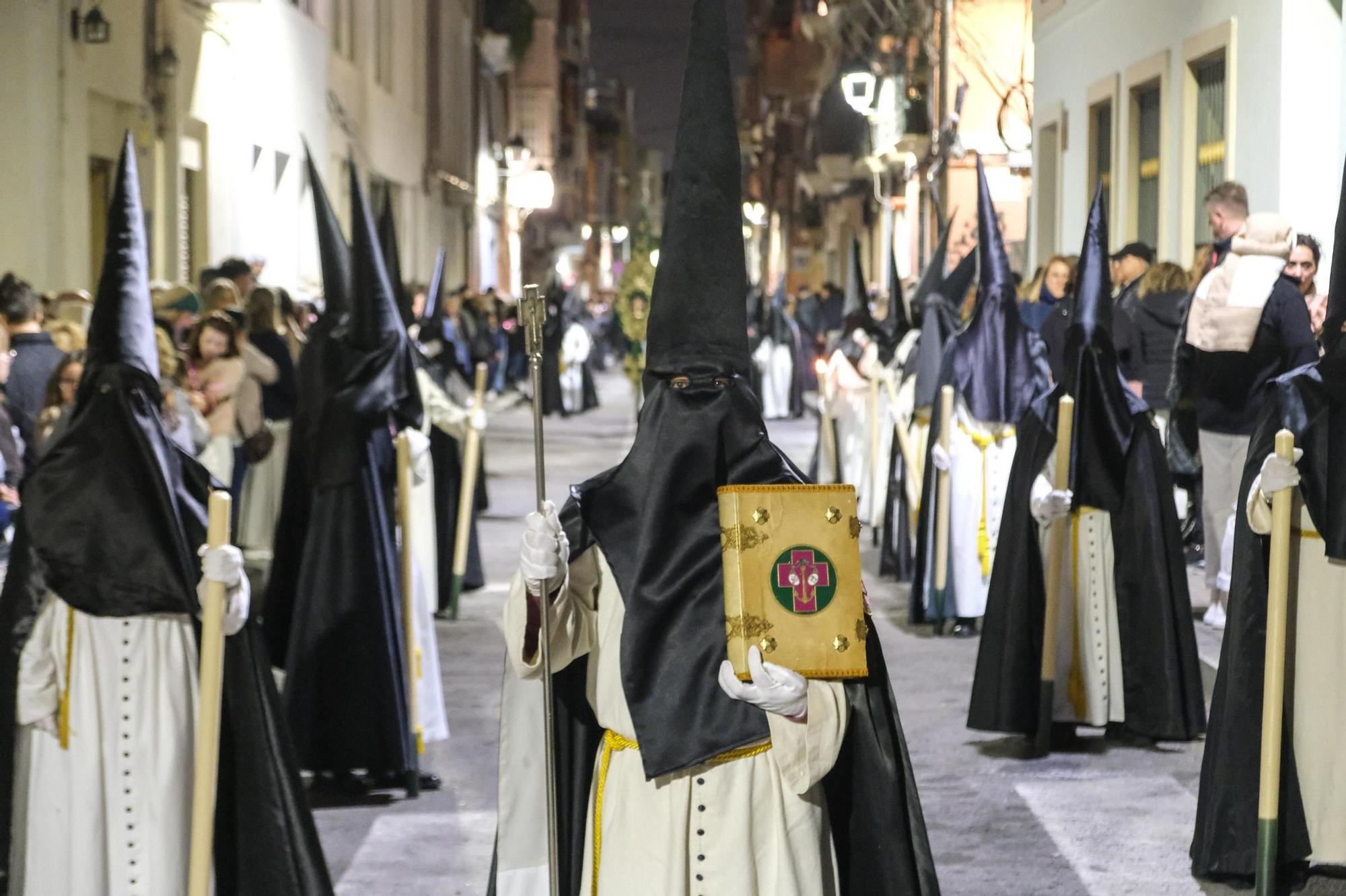 Así han sido las procesiones de la tarde de Domingo de Ramos en Alicante