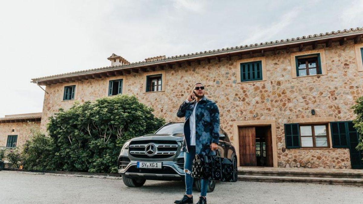 Maximilian White, fotografiado en su casa de Mallorca.