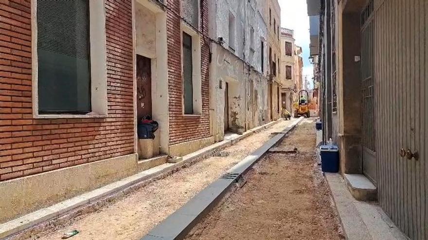 Las obras de la calle Sant Jaume de Alzira avanzan a buen ritmo